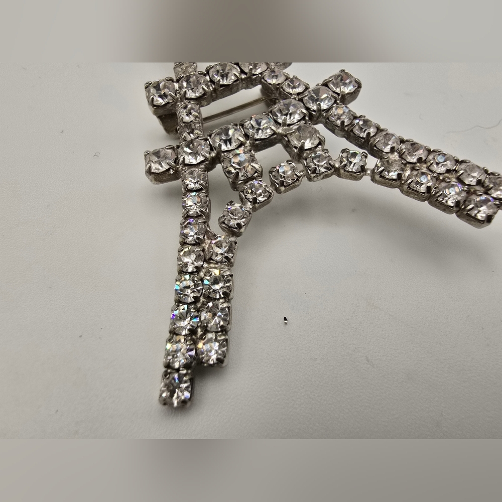 Vintage Eiffle Tower Brooch - Picture 4 of 10